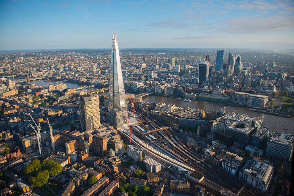 london-bridge-station-shard-city-background