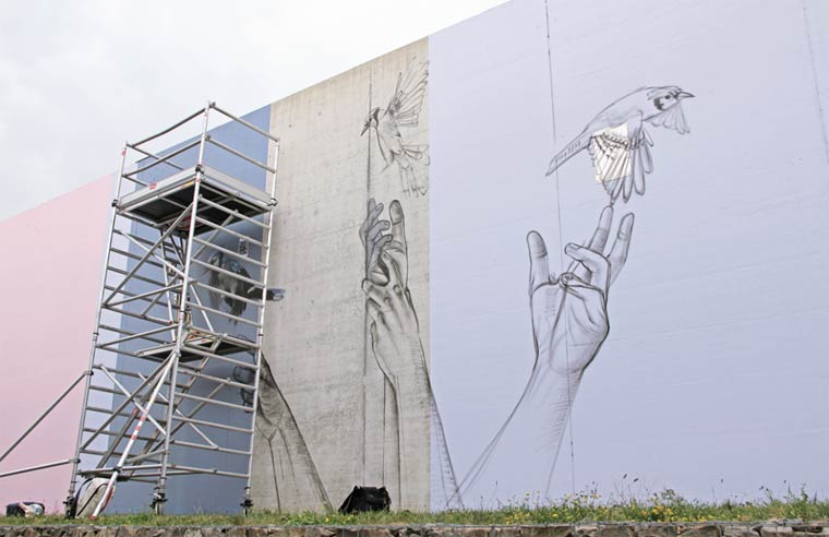 4661m2-Street-Art-in-prison-7