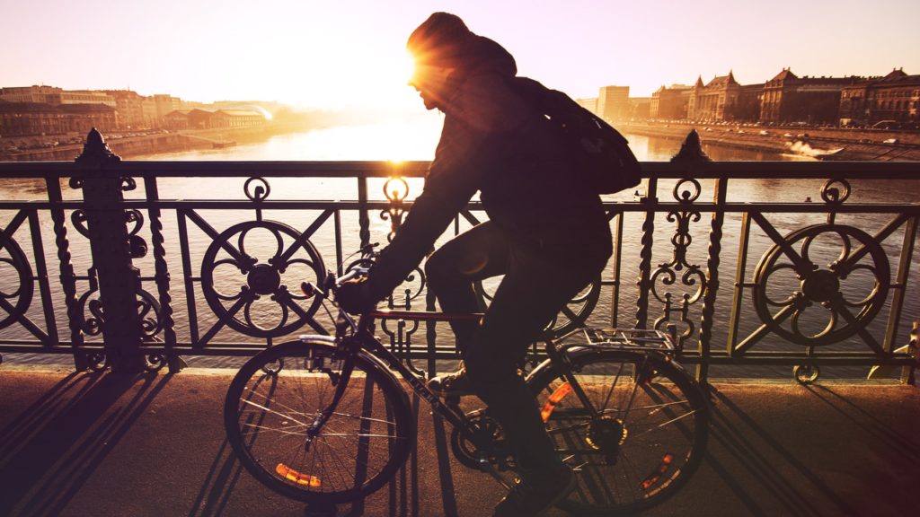 Le-velo-electrique, c'est dans la poche !