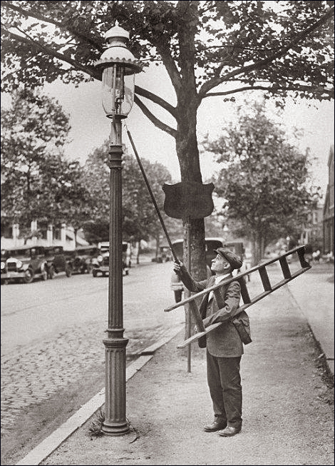 lampadaires - allumeurs de révérbères