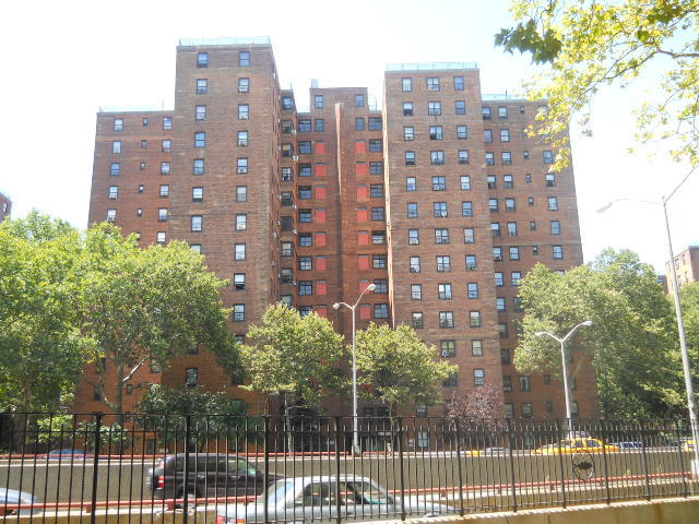 NYCHA LIllian Wald Houses New-York